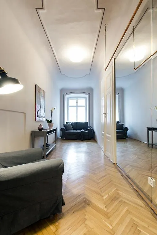 Stairway To Heaven By Welcome2Vienna Apartment 0*, Vienna Austria